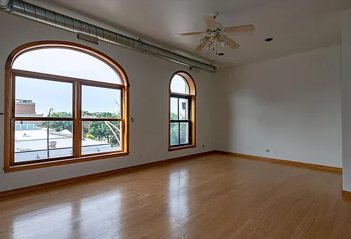 1166 W Grand Ave #2 Photo 1