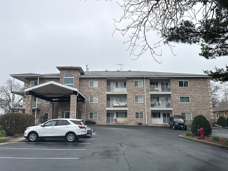 1st image of 18216 Lange St APT 2E