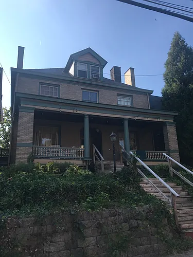 310 Roup Ave #1A Photo 1