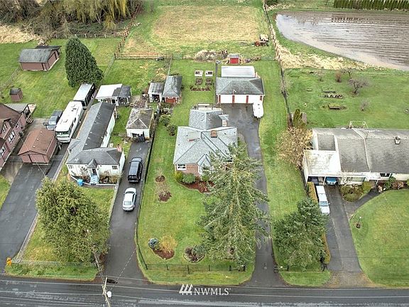 Great community of other well-maintained homes with larger lots.