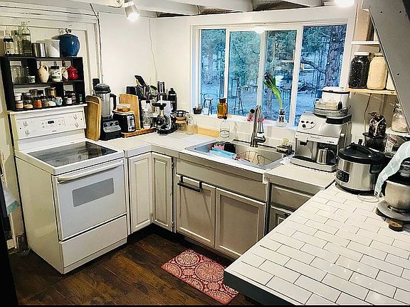 4th image of 12242 SE Nine Mile Ln
