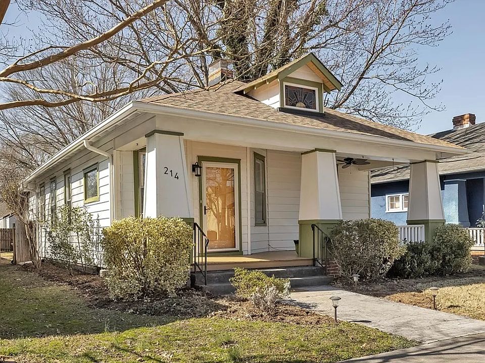 1st image of 214 W Blake Ln