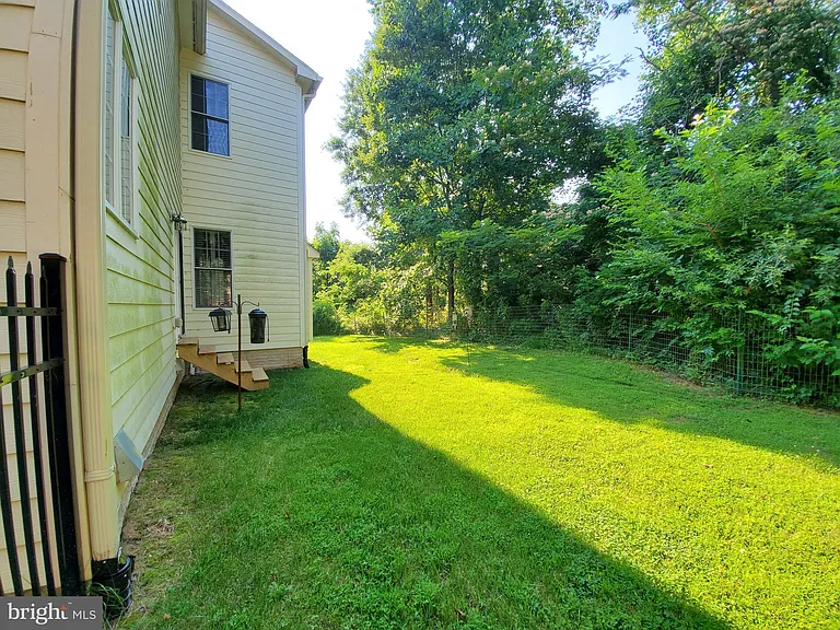 3301 Buckley St — Photo 8