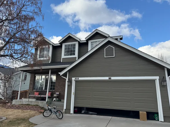 935 Brittany Way, Highlands Ranch, CO 80126