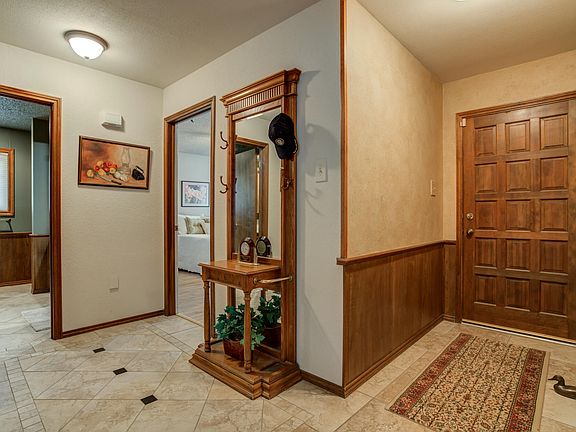 4th image of 4630 88th St