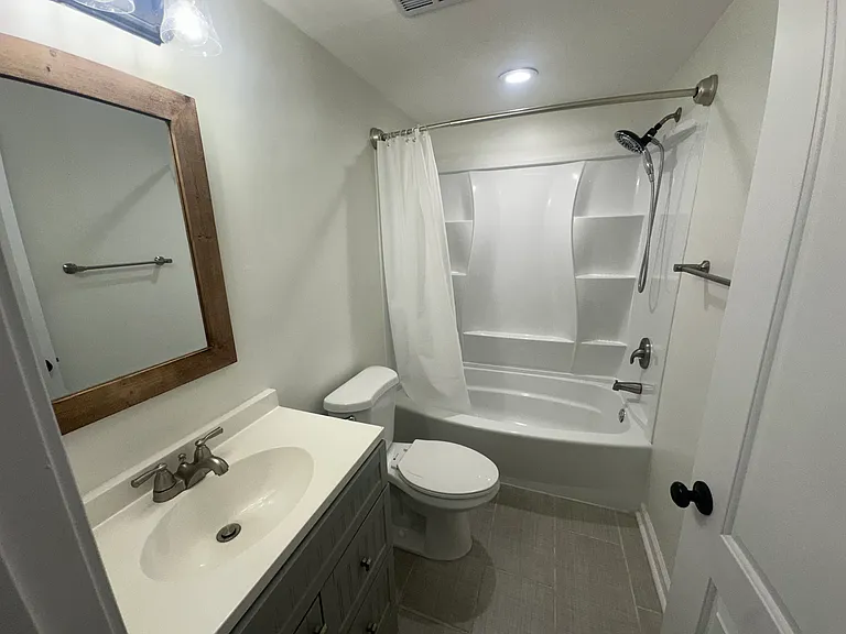18092 Fox Hollow Dr — Photo 14