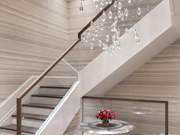 34 East 62nd Street image 2 of 30