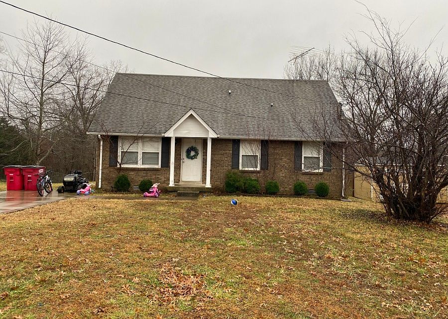 1st image of 1903 Roan Dr