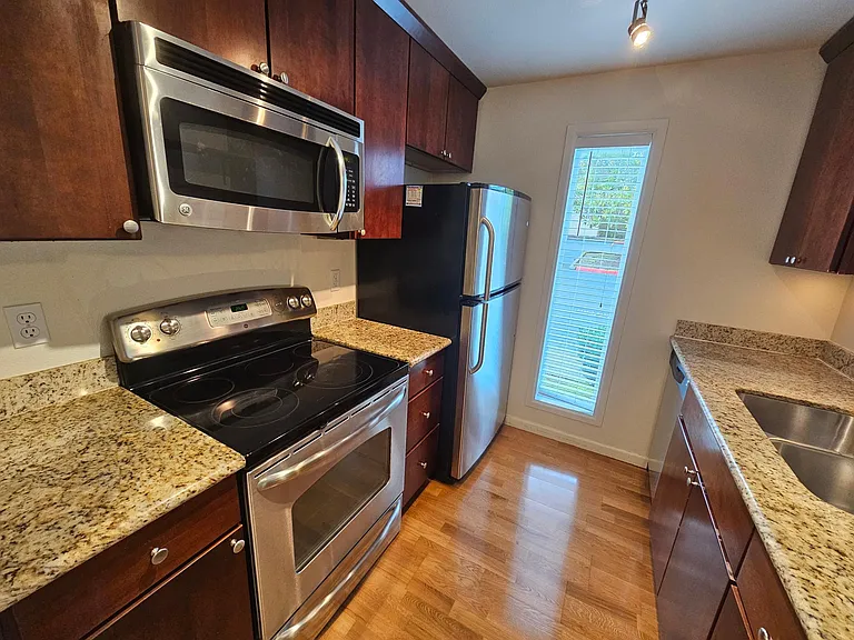 514 142nd Ave SE #90 — Photo 6