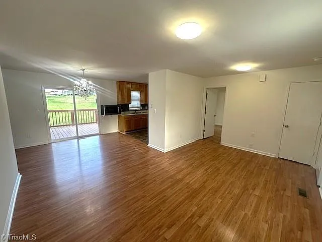 1809 Acorn Rd — Photo 4