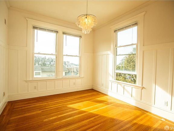 3rd image of 1138 Clayton St