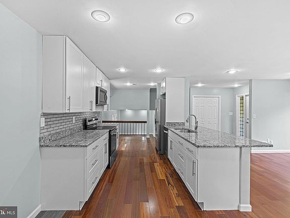 4th image of 3345 Tanterra Cir