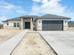 415 Rolling Ridge Dr, Del Rio, TX 78840