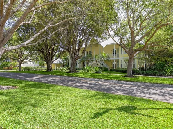 281 4th ST S #101, NAPLES, FL 34102