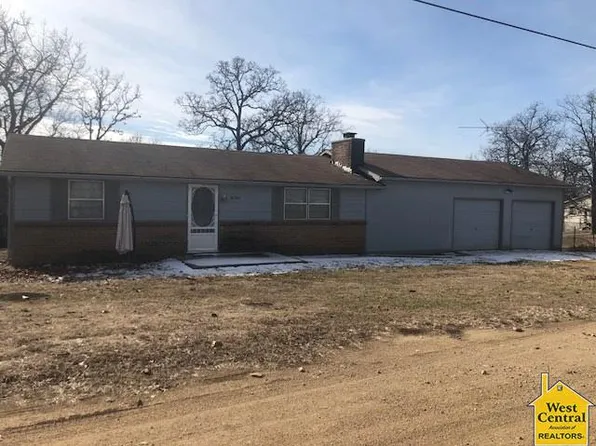 26006 Sarong Dr, Edwards, MO 65326