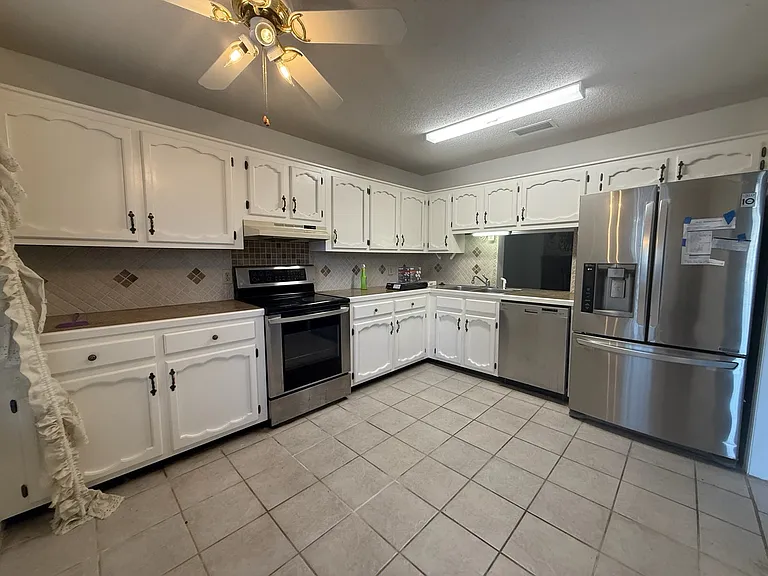 3431 Wildewood Dr — Photo 5