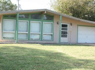 152 Random Rd, Arkansas City, KS 67005