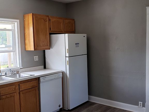 4th image of 317 N 4th Ave