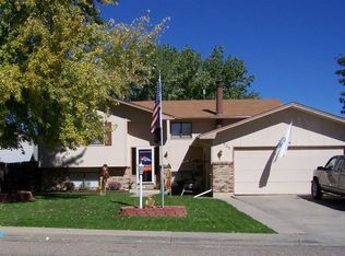 605 E 41st St, Loveland, CO 80538