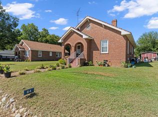 84 Saluda St, Ninety Six, SC 29666