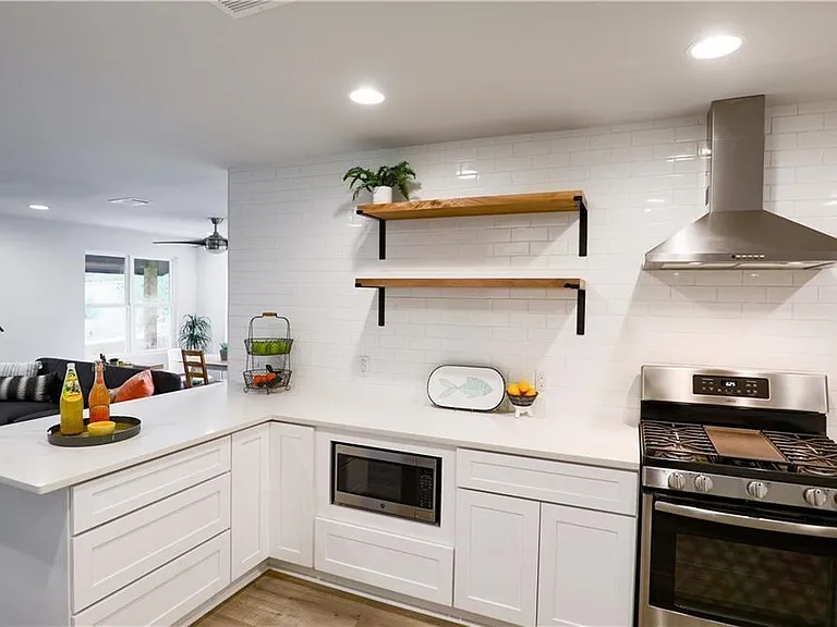 5204 Ledesma Rd — Photo 9