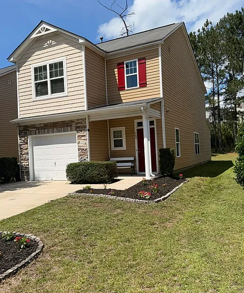 164 Stanley Ct — Photo 2