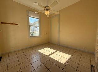 7437 Hampson St, New Orleans, LA 70118