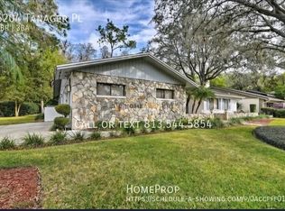 6204 Tanager Pl, Temple Terrace, FL 33617