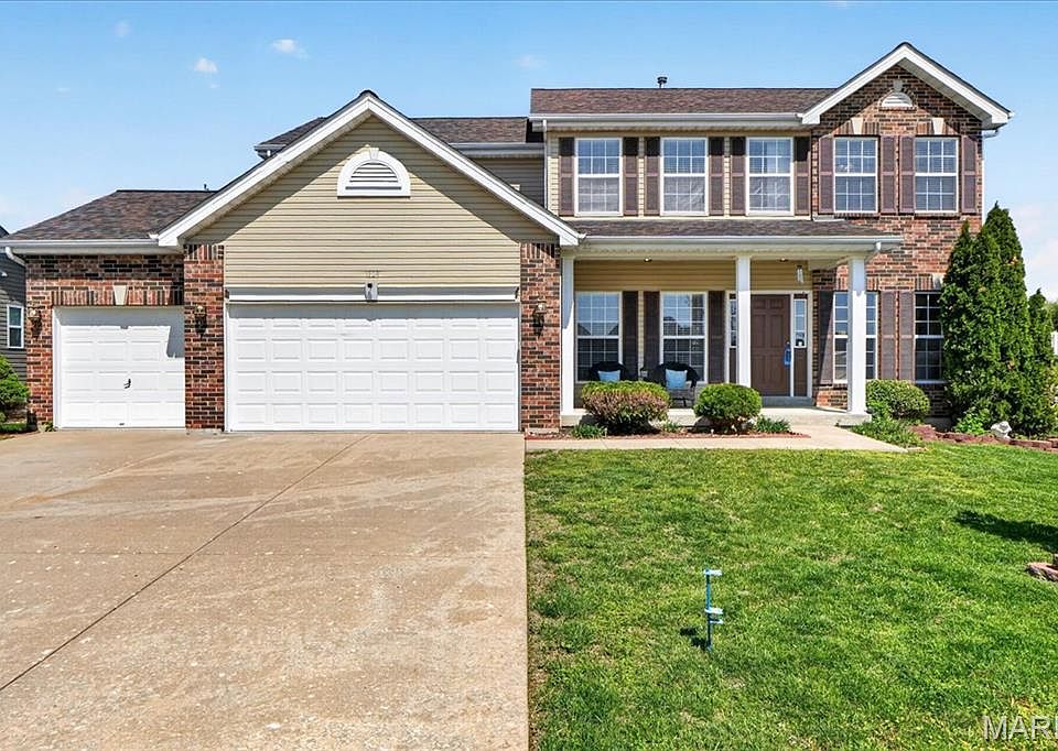 1st image of 1104 Duxbury Ln