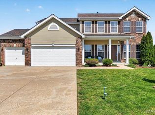 1104 Duxbury Ln, O'Fallon, MO 63366