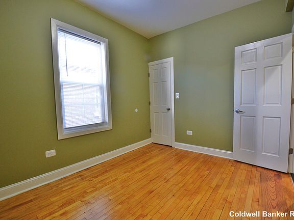 5th image of 6948 S Talman Ave Unit 1