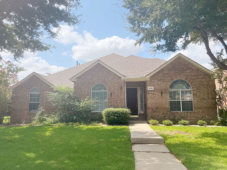 1st image of 10361 Balsam Dr