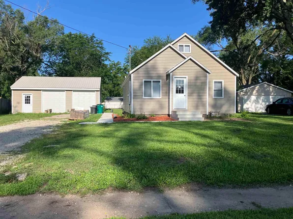 314 Grand Blvd, Evansdale, IA 50707