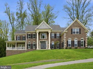 7821 Old Falls Rd, Mc Lean, VA 22102