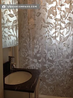 Rented by Compass | media 41