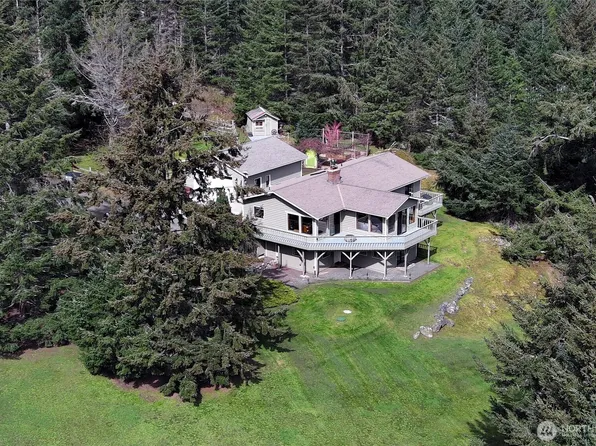 222 Oak Hill Drive, Friday Harbor, WA 98250