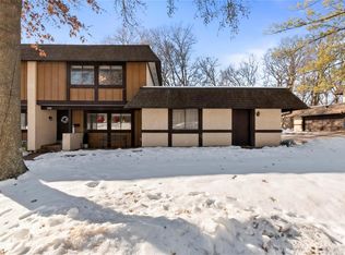 1379 Hampton Rd #D, Saint Charles, MO 63303