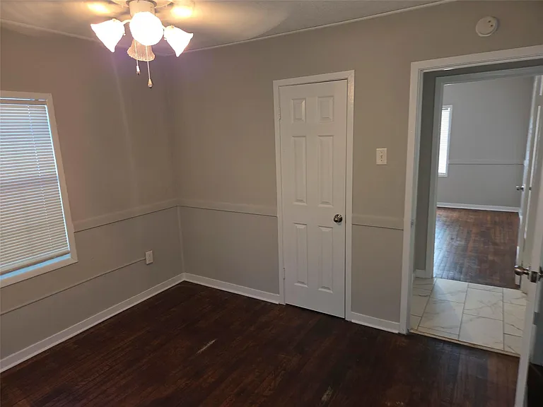 505 Peggy St — Photo 12