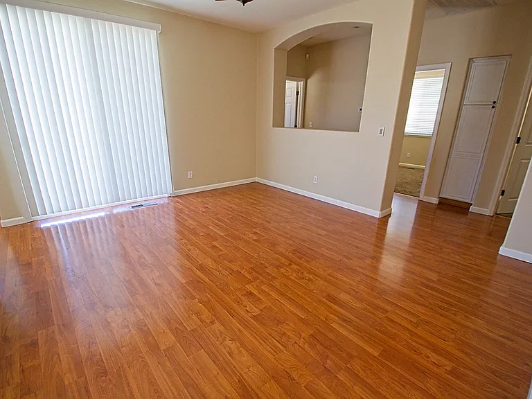 20945 White Rock Dr — Photo 4