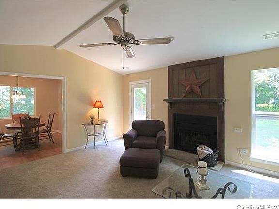 5th image of 11525 Lone Star Cres