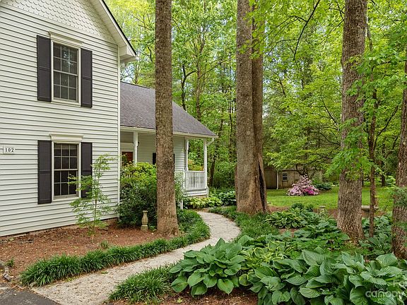 3rd image of 102 Sugar Mill Woods Dr