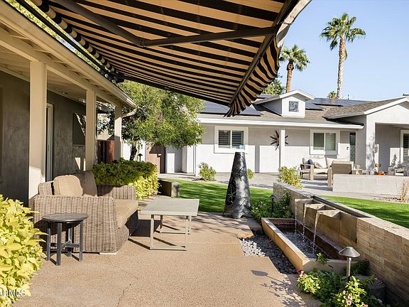 3rd image of 1036 E SAN MIGUEL Avenue