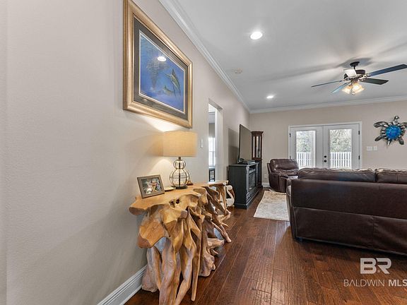 3rd image of 3172 Bellingrath Dr