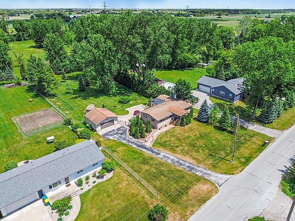 5th image of 2437 Amelith Rd
