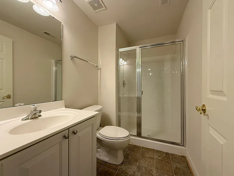 4415 Medallion Dr — Photo 41