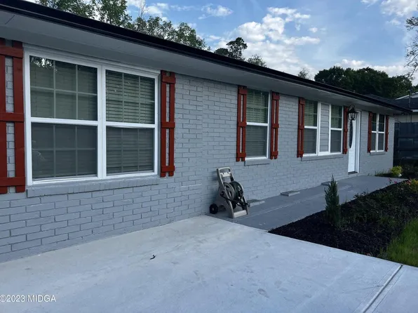 4080 Southview Dr, Macon, GA 31206