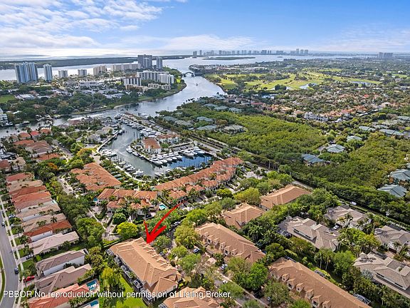 2nd image of 723 Cable Beach Ln