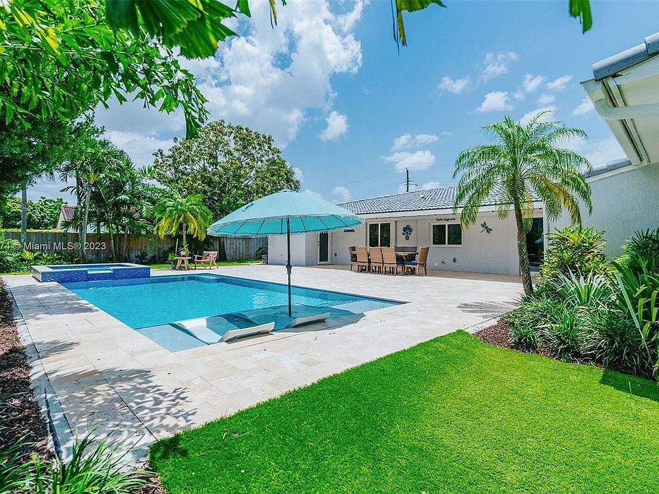 1st image of 19301 Royal Birkdale Dr