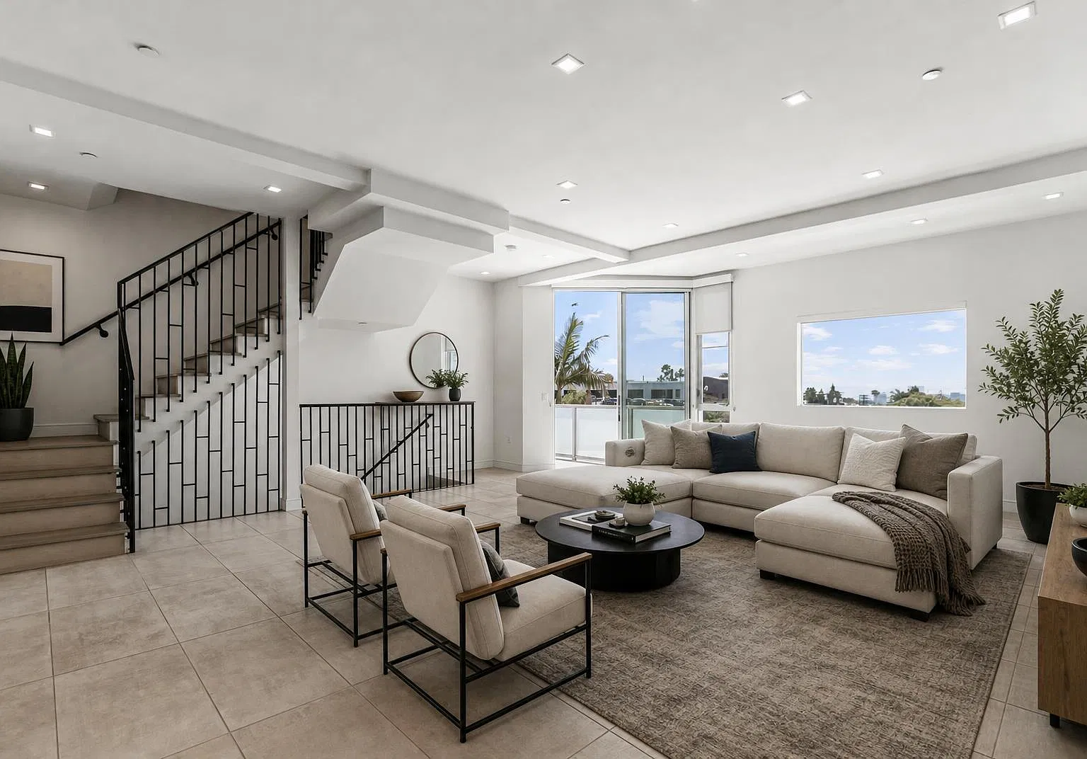 3 bed, 2500 sqft, $8,000 — Photo 1