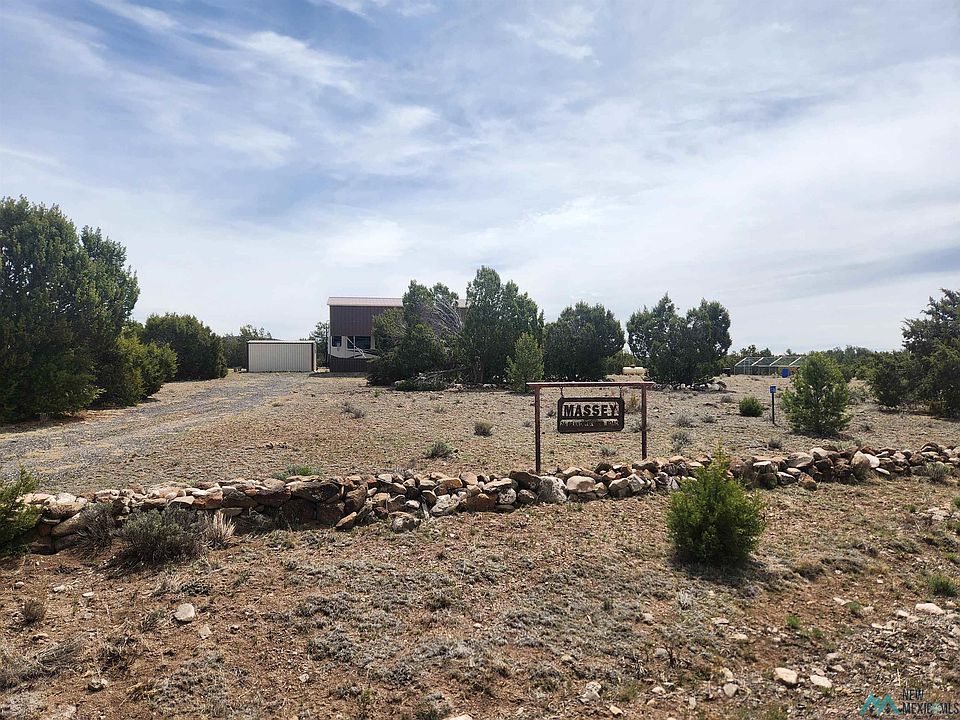 1st image of 26 Branding Iron Rd